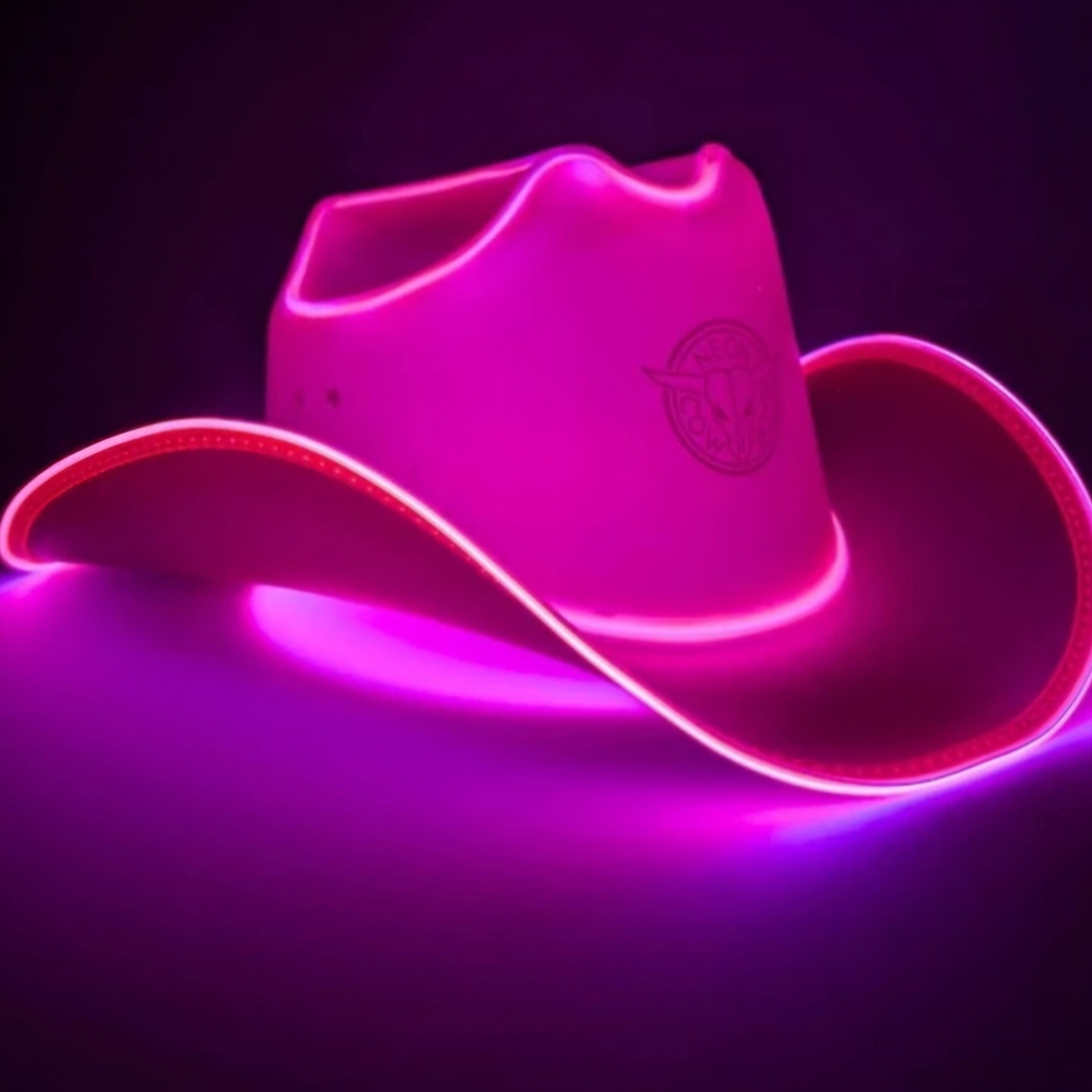 Pink Hat - Picture 4 of 4